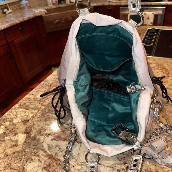 Coach Poppy Ombre Storypatch Spotlight Rhinestone XL Shoulder Bag Tote - Picture 4 of 4